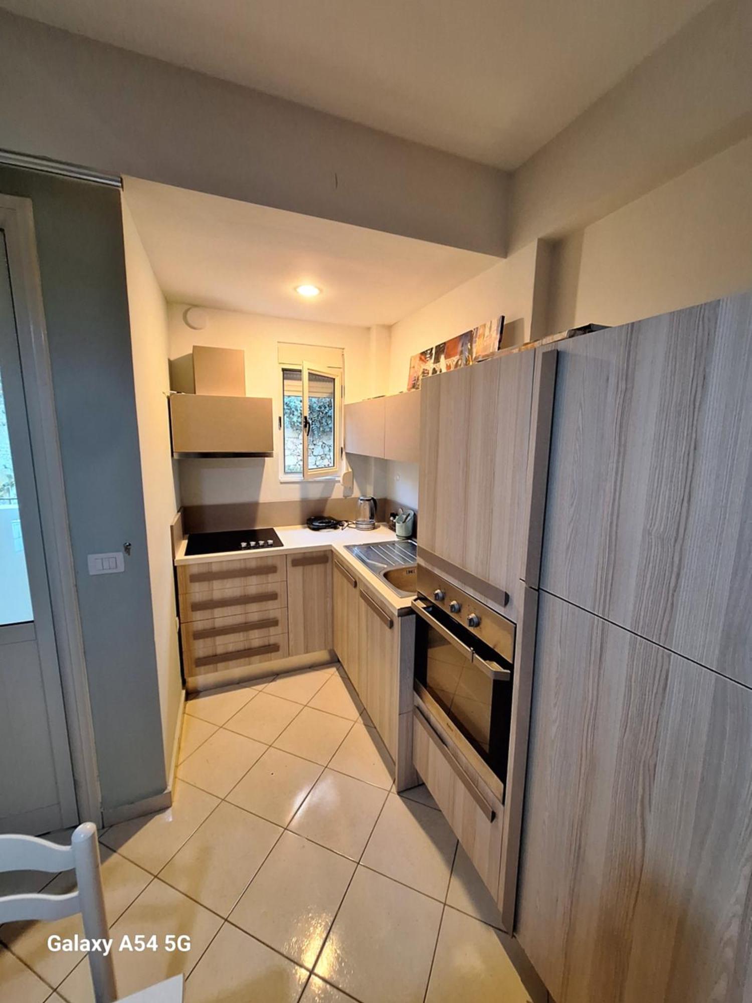 Amaris Apartament Wlora